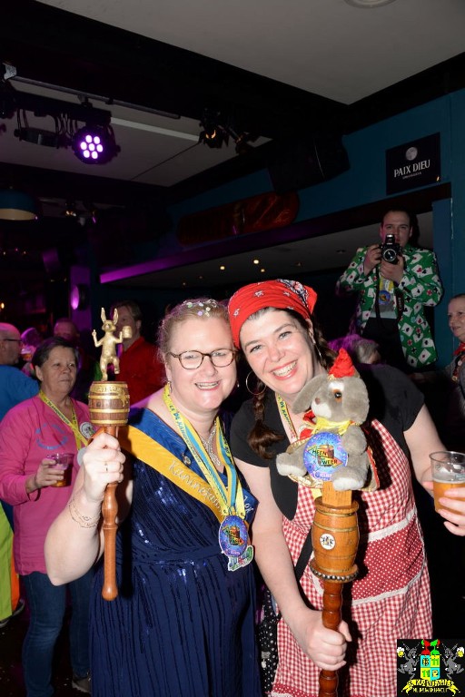 ../Images/Carnavals maandagavond in VdG 189.jpg